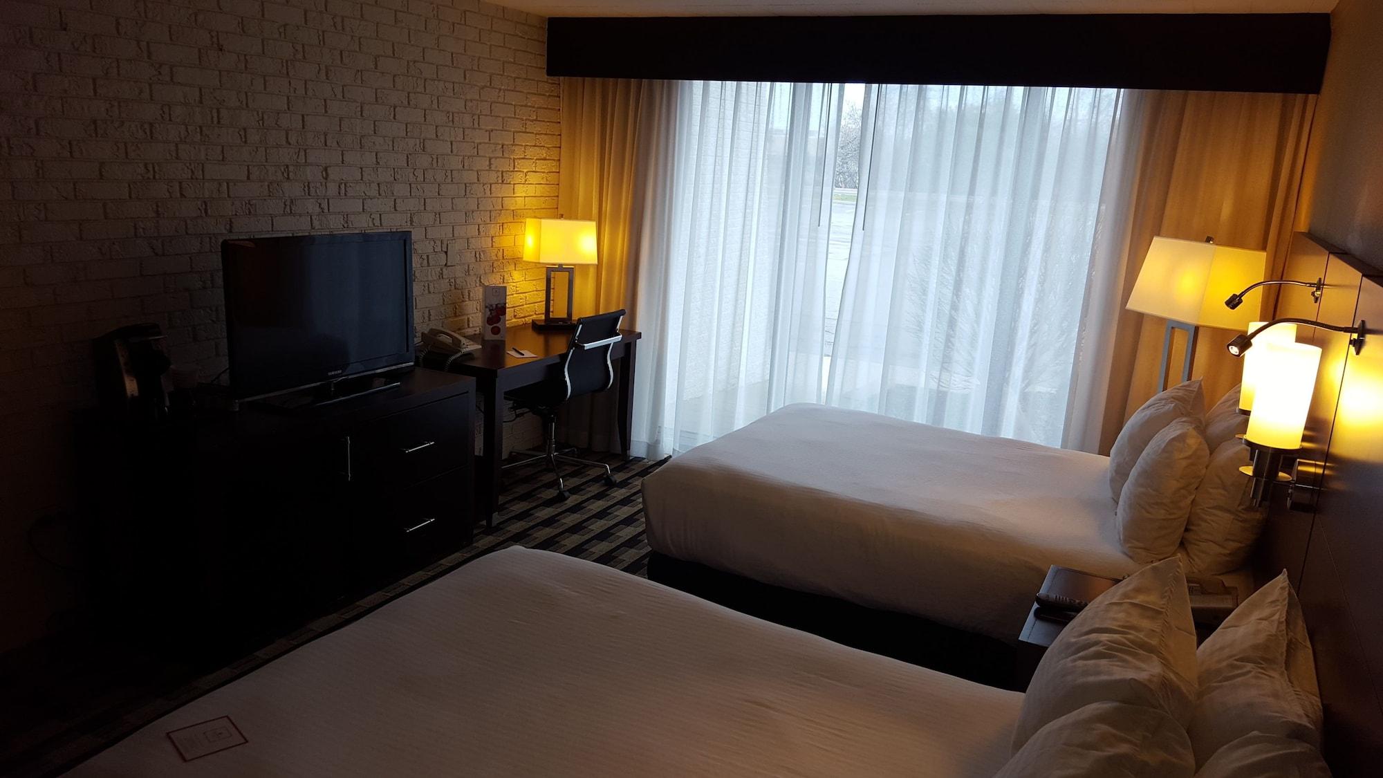 M Hotel Buffalo Cheektowaga Esterno foto
